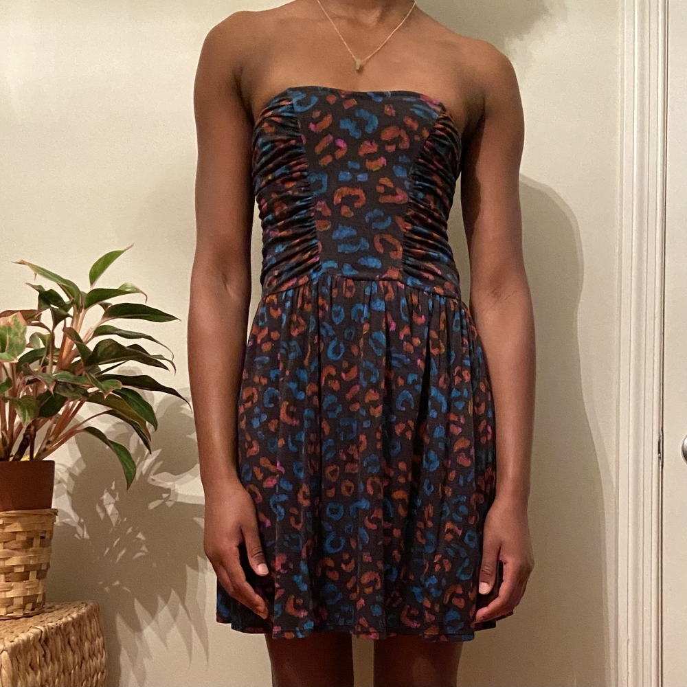 VS Bra Tops Ruched Strapless Leopard-Print Mini Dress in Multicolor, Size S